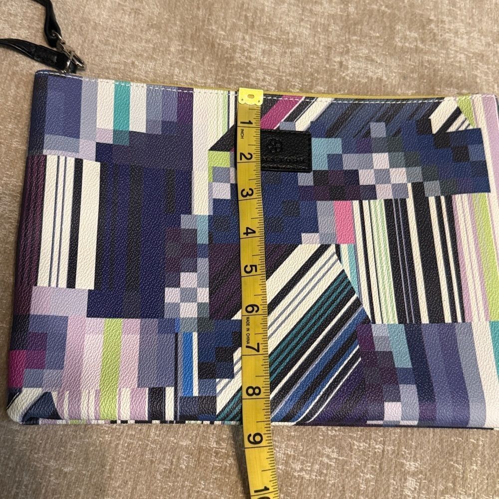 Trina Turk Multicolor Geometric Wristlet - Picture 6 of 7